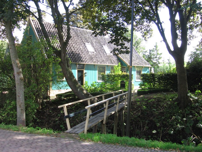 blauw huis Twisk